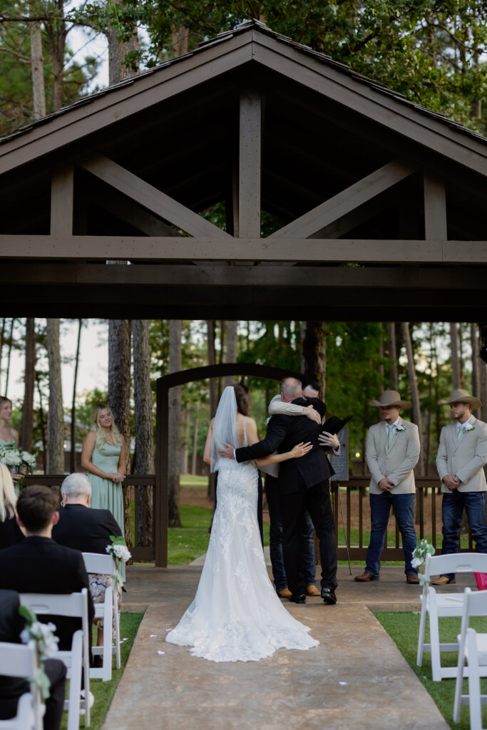 The Springs Lake Conroe Heritage Pine Location Sammi Sand Photography.