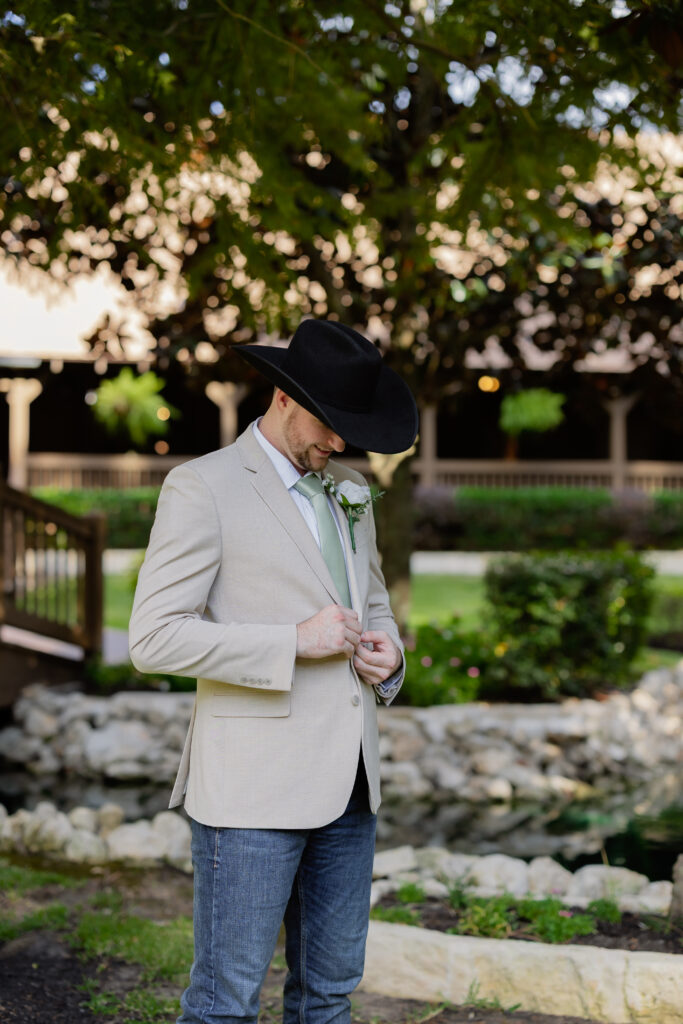 The Springs Lake Conroe Heritage Pine Location Sammi Sand Photography.